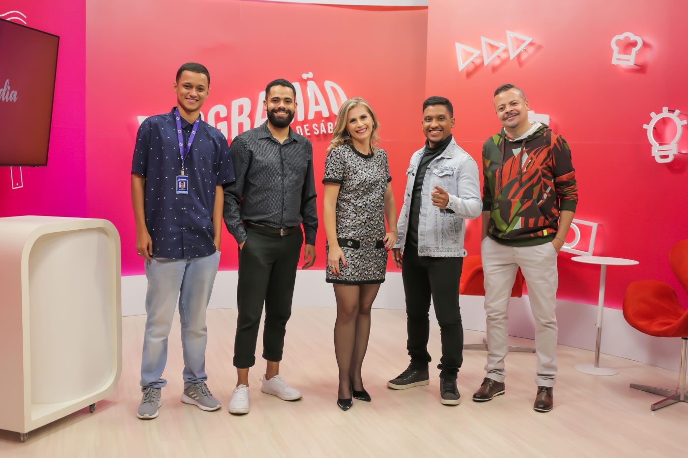 A abertura e o troféu Craque do Aço